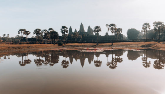 odraz Angkor Wat Kambodža
